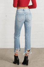 Load image into Gallery viewer, Grace Cropped Straight Jeans
